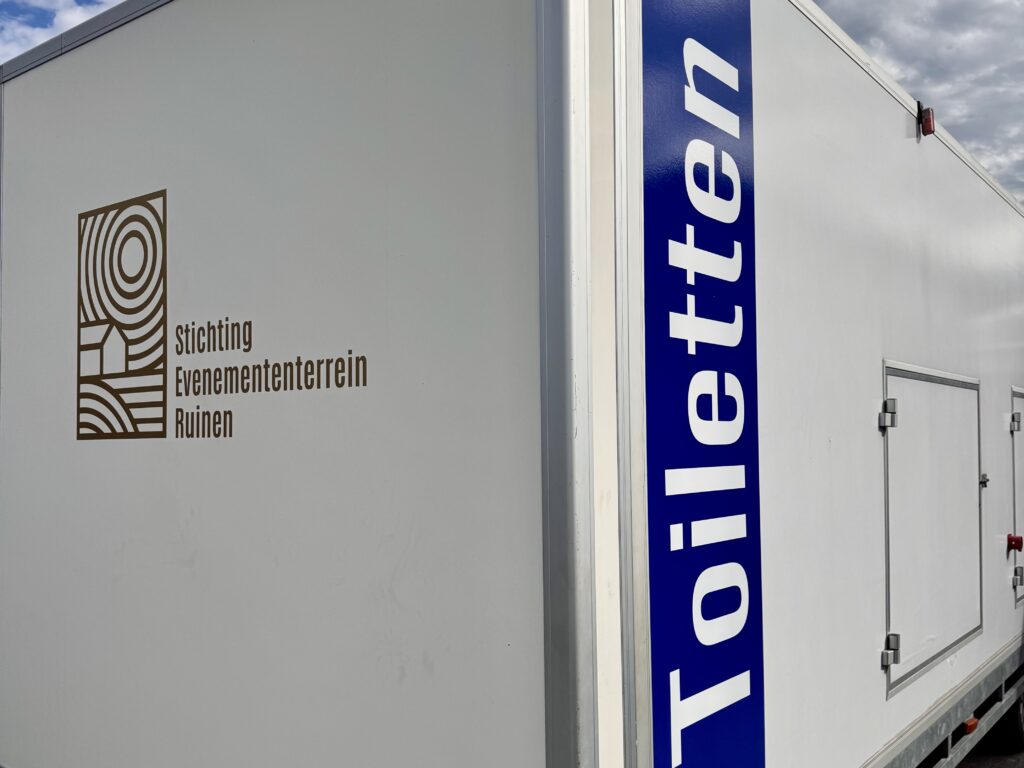 Toiletwagen bestickeren Hoogeveen